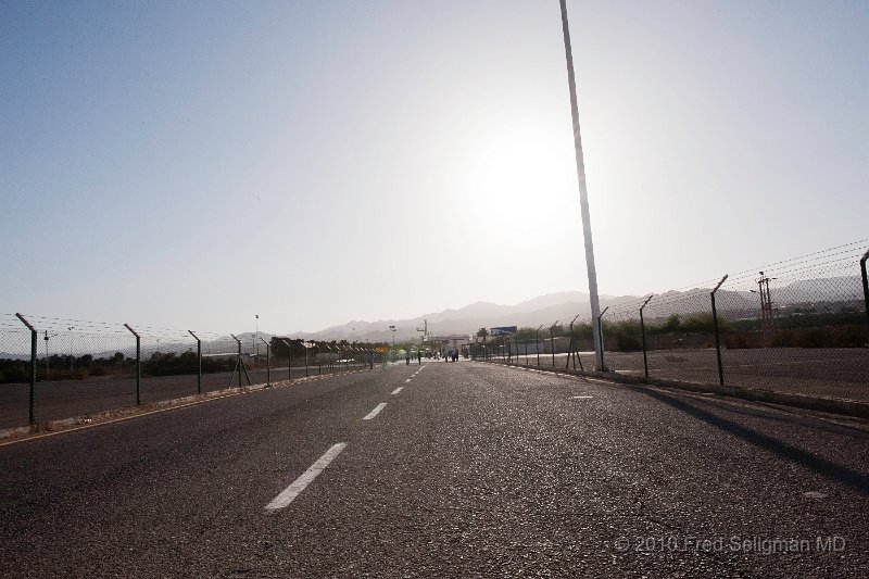 20100412_174733 D3-Edit.jpg - Returning to Israeli border (Itzkak Rabin crossing)